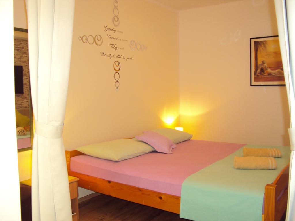 Apartments Green & Orange Hvar Town Exterior foto