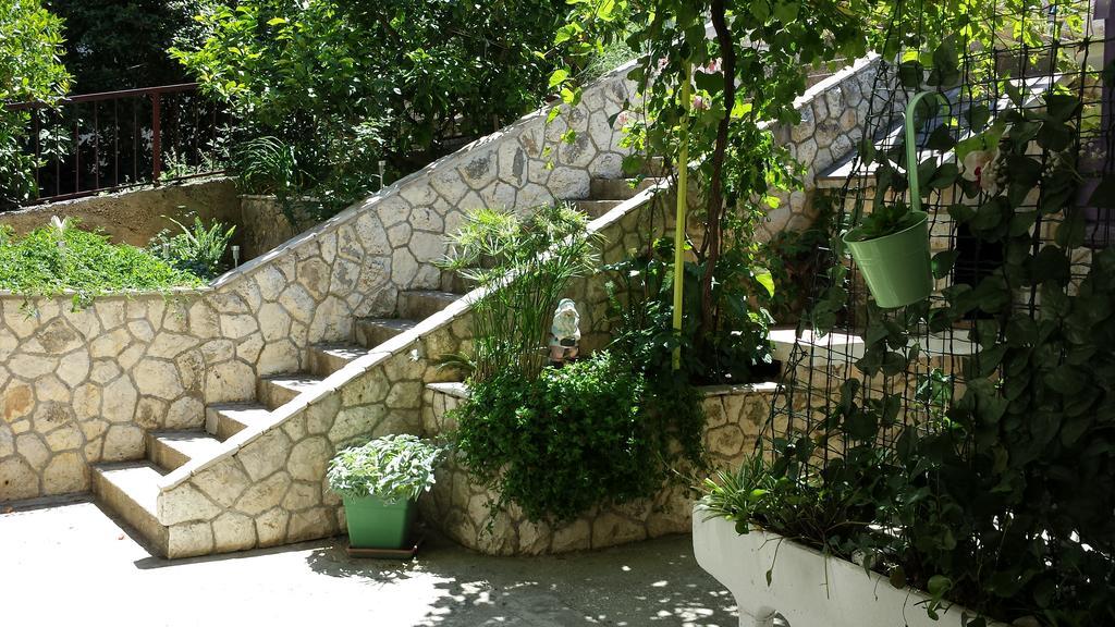 Apartments Green & Orange Hvar Town Exterior foto