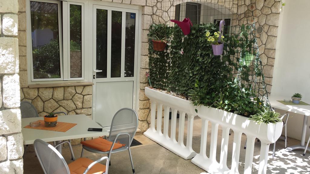 Apartments Green & Orange Hvar Town Exterior foto